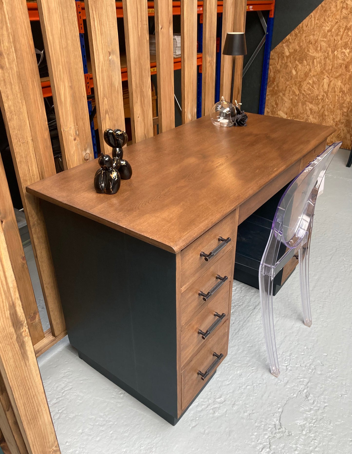 Desk, Solid Oak, 8 drawers